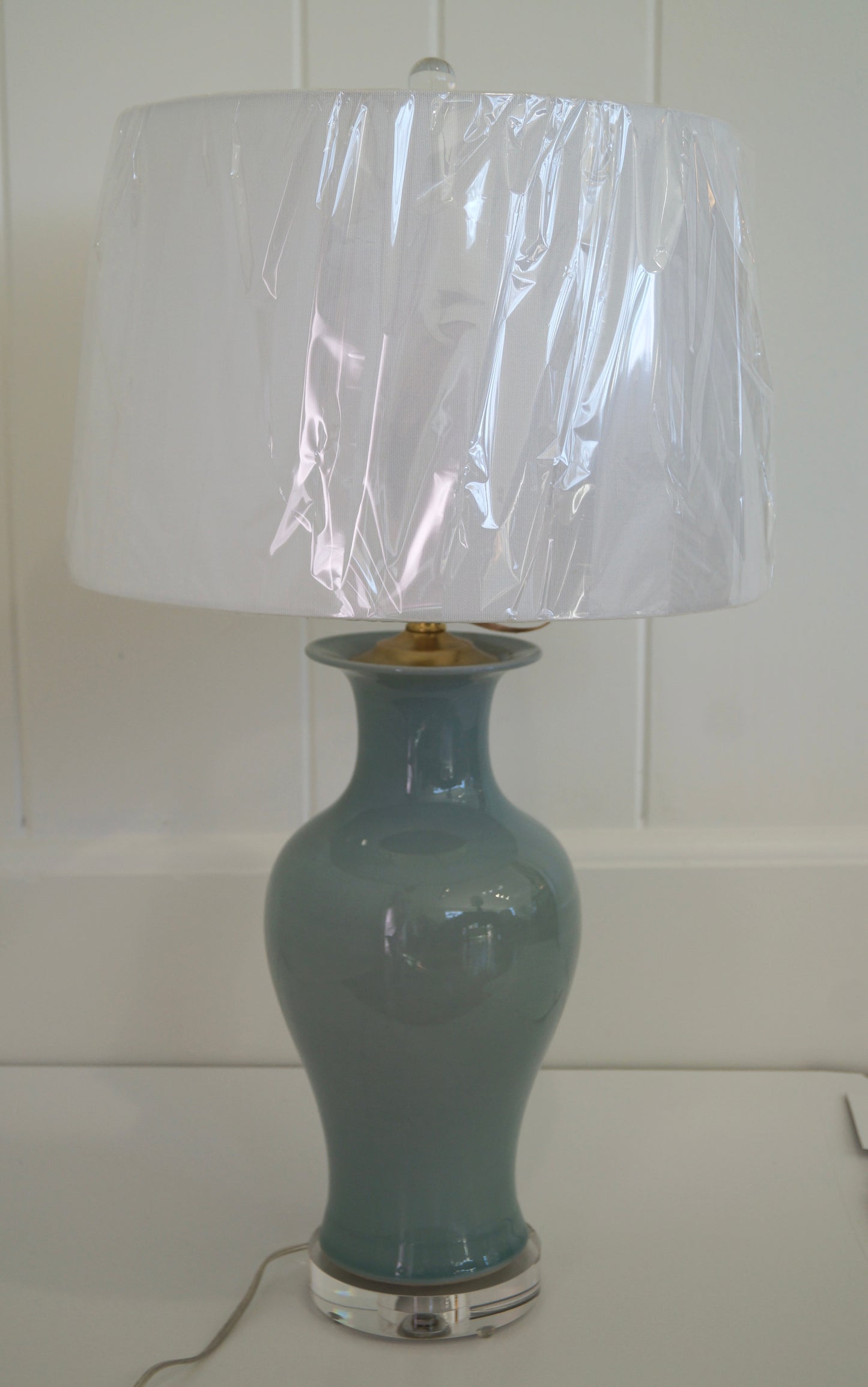 27" Porcelain Grey Fish Tail Lamp