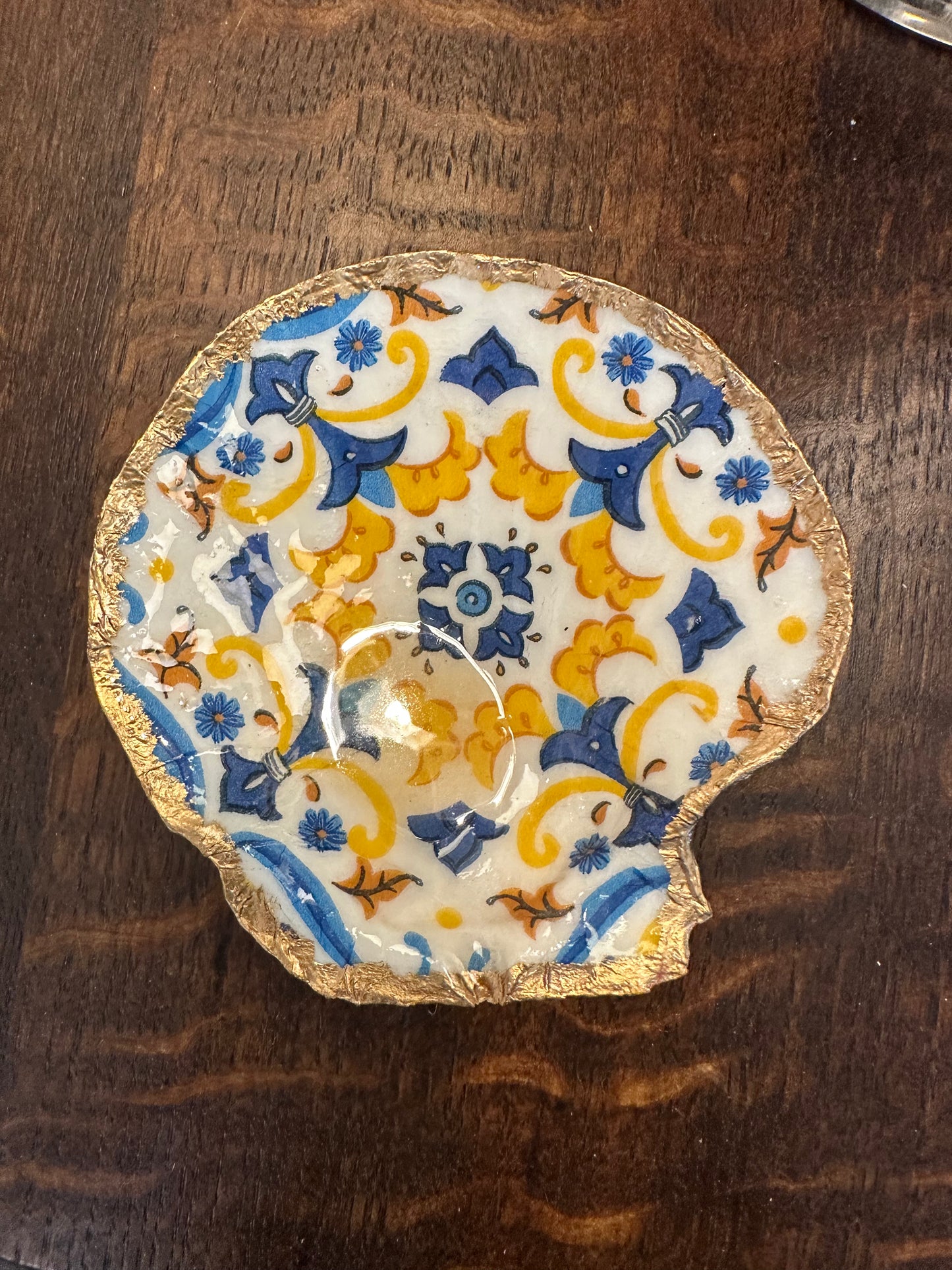 Eastwind Designs Medium Scallop Shell Dish