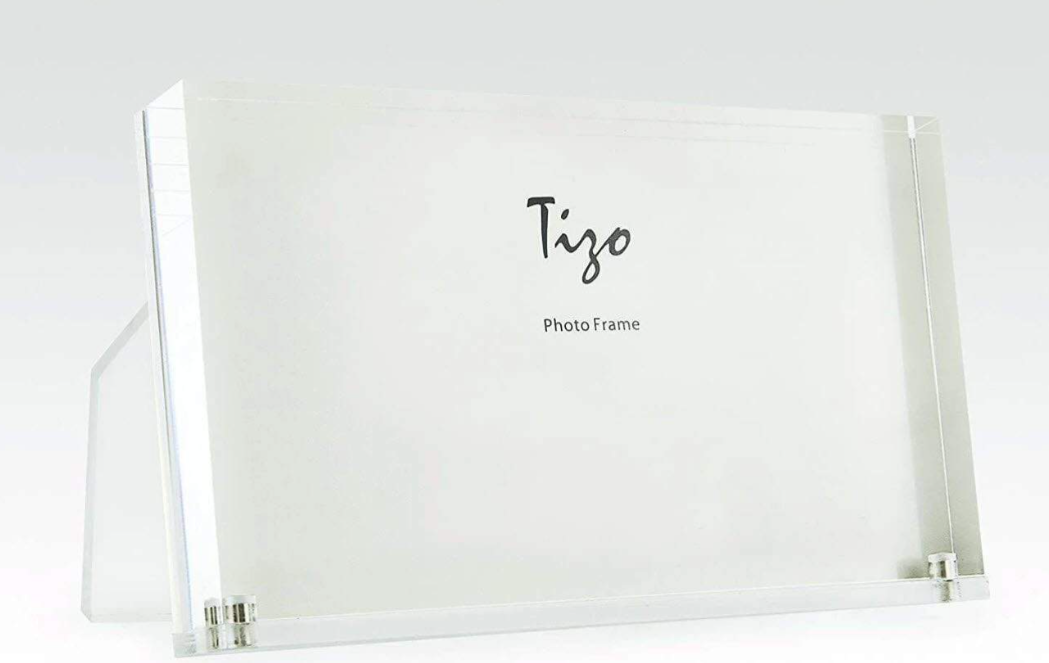 5x7 Horizontal Clear Acrylic Frame