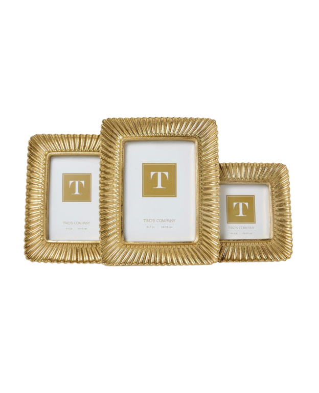 Sculpted Scalloped Plume Photo Frames