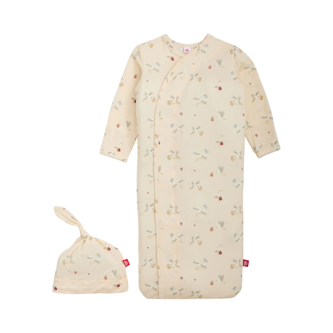 Magnetic Me Special Delivery Gown and Hat Set