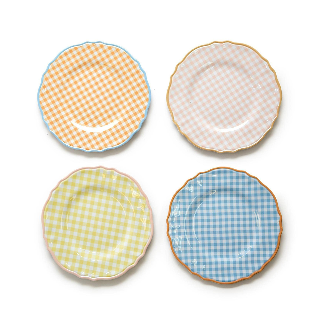 Gingham Garden Dinner Plates