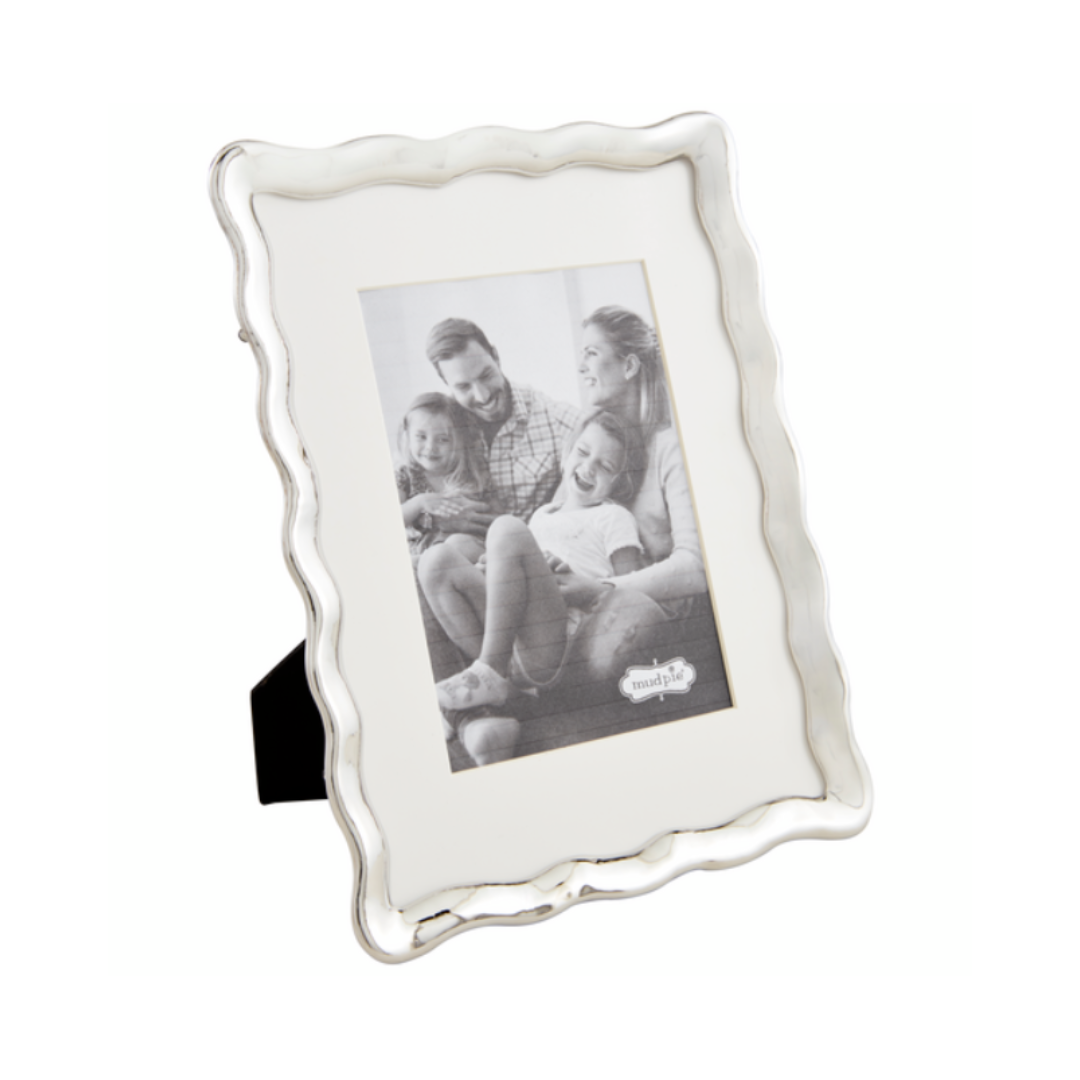 Wavy Metal Frames