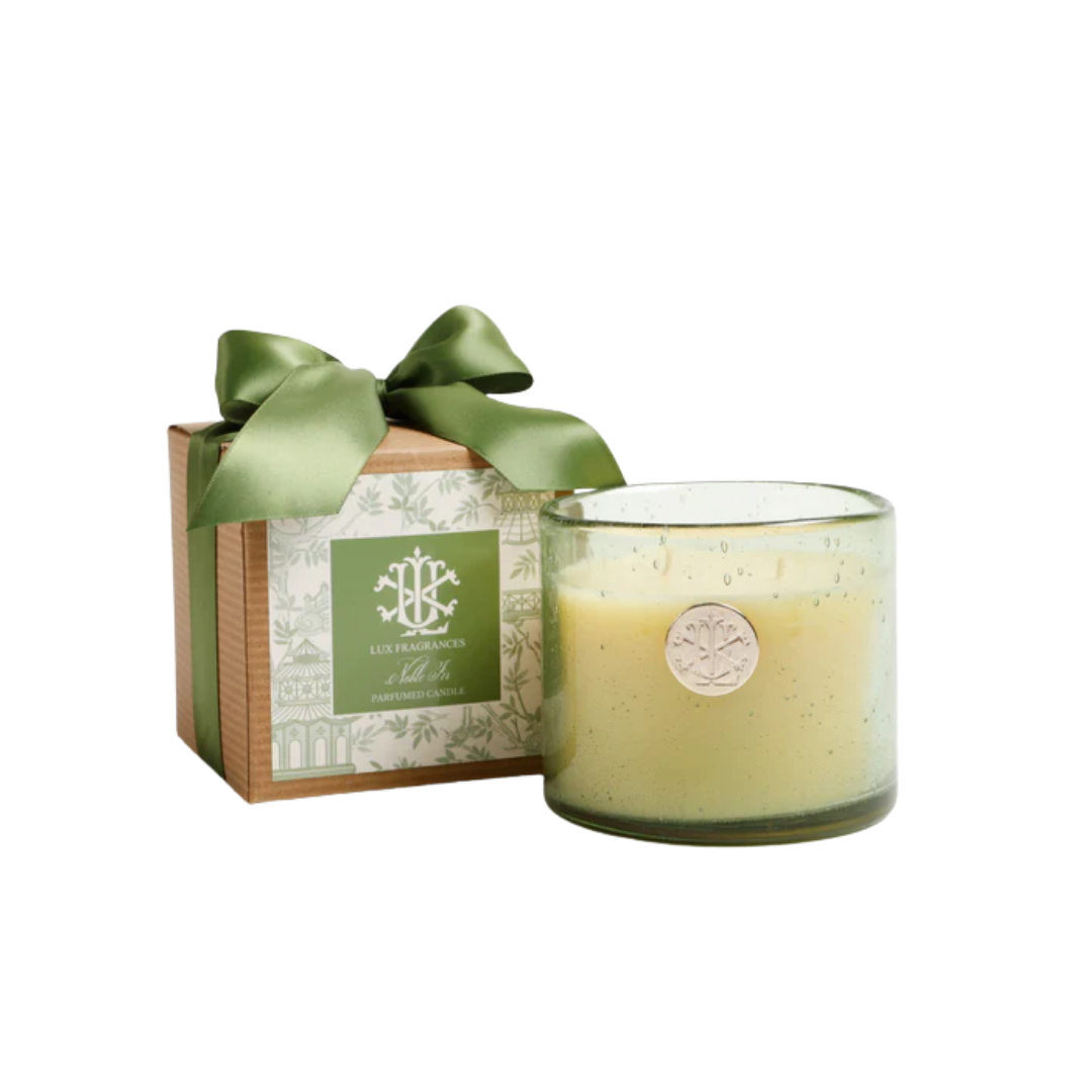 Lux Fragrances Noble Fir 13 oz Candle with Bow