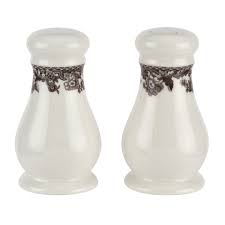 Delamere Salt & Pepper 4"