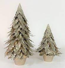 7" Neo Holly Topiary Tree with Star (Ant. Gold)