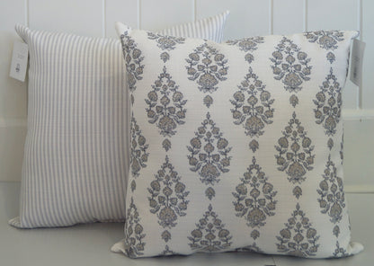 Helen in Linen Pillow