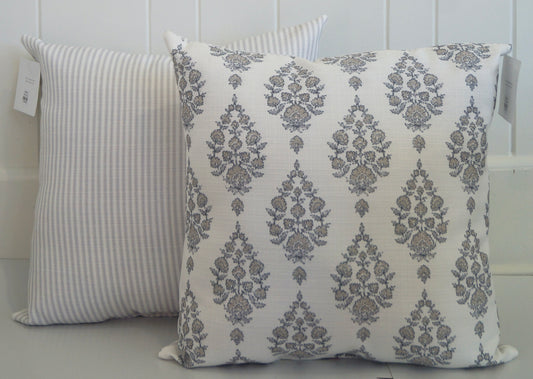 Helen in Linen Pillow