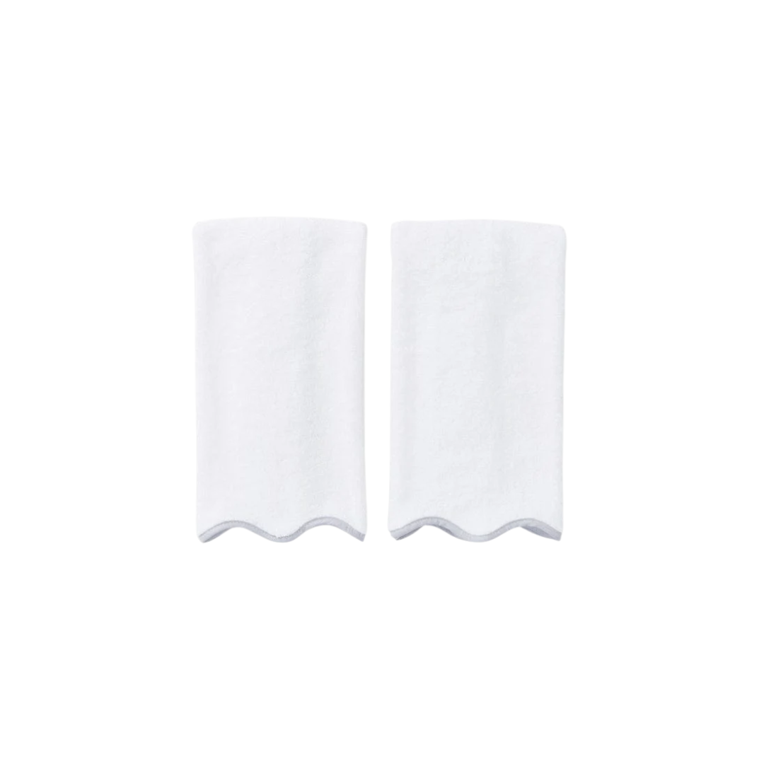 Weezie Scallop Hand Towel