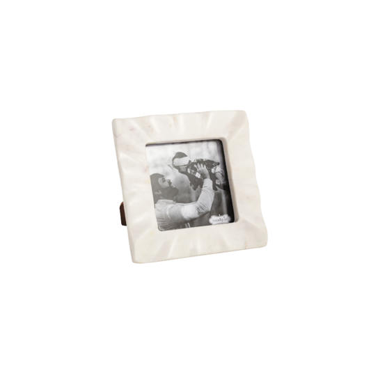 Square Ruffled Marble Frame